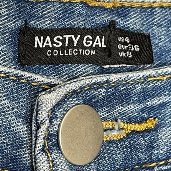 Nasty Gal High Rise Distressed Jeans Size 4 - Picture 6 of 8